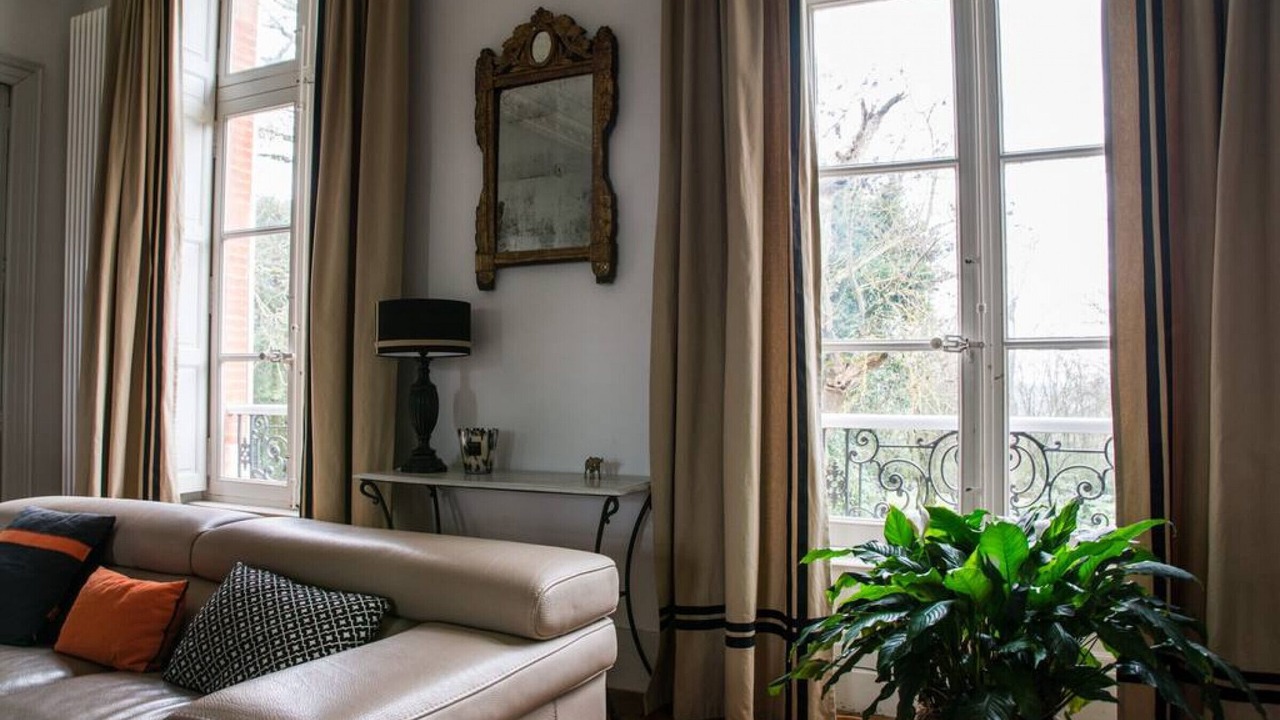 Photo of Livingroom in Flourens