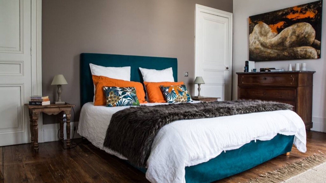 Photo of Bedroom in Flourens