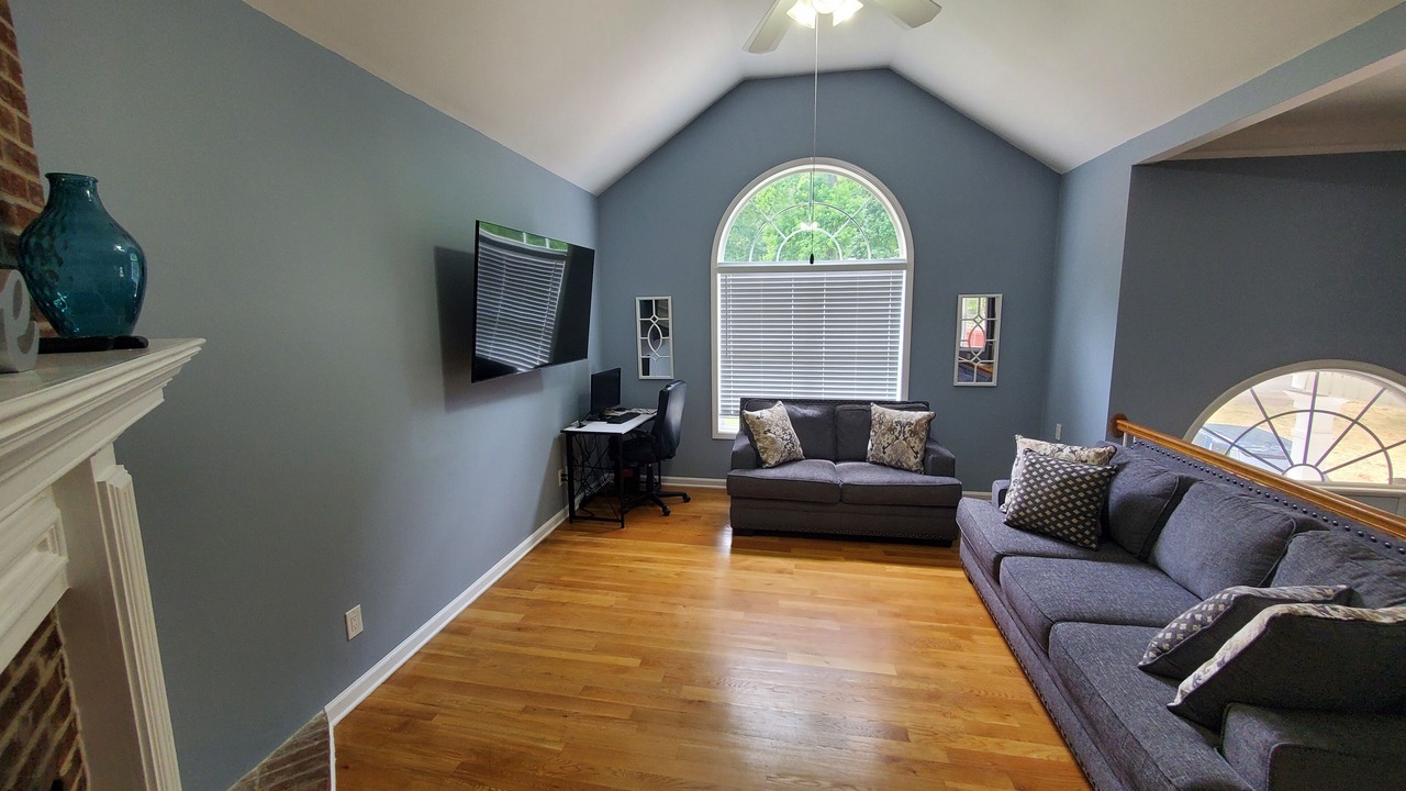 Photo of Livingroom in Conyers