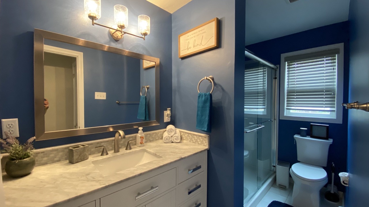 Photo of Bathroom in Old Mystic