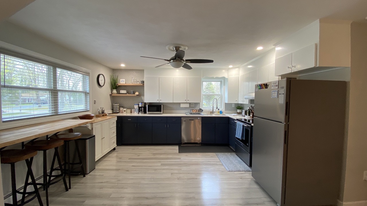 Photo of Kitchen in Old Mystic