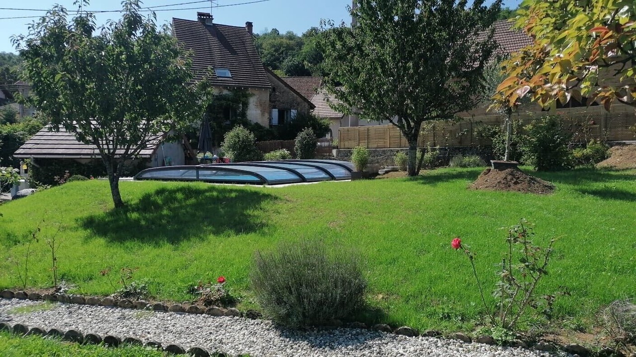 Photo of Outdoor in Brery