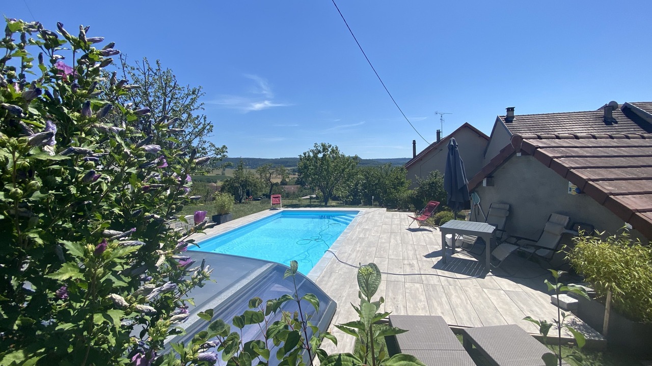 Photo of Outdoor in Brery