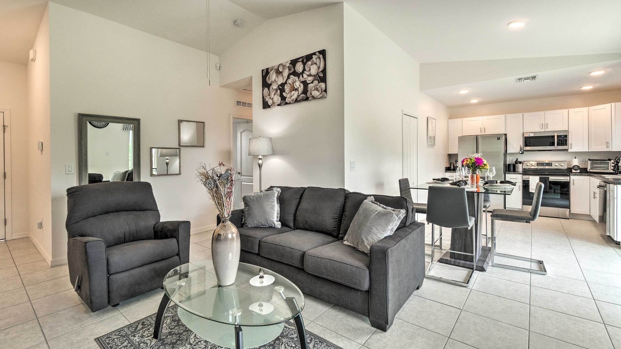 Photo of Livingroom in Deep Creek