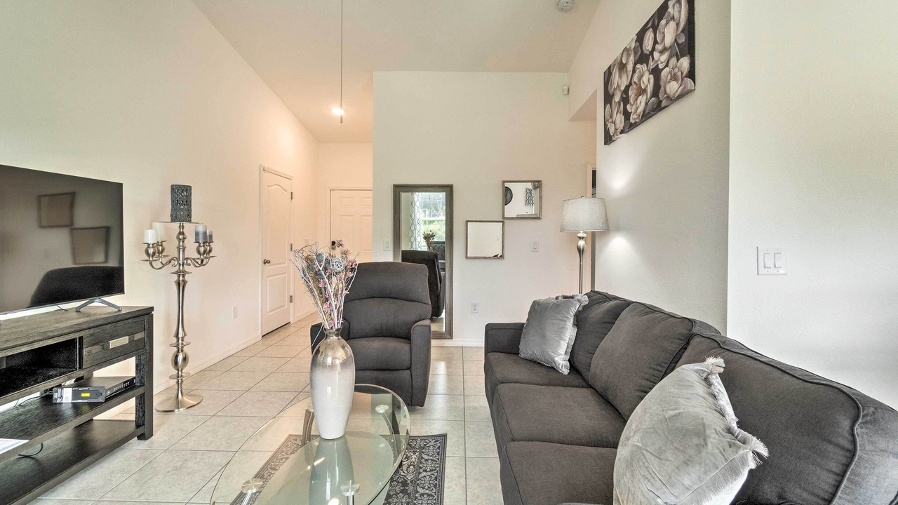 Photo of Livingroom in Deep Creek