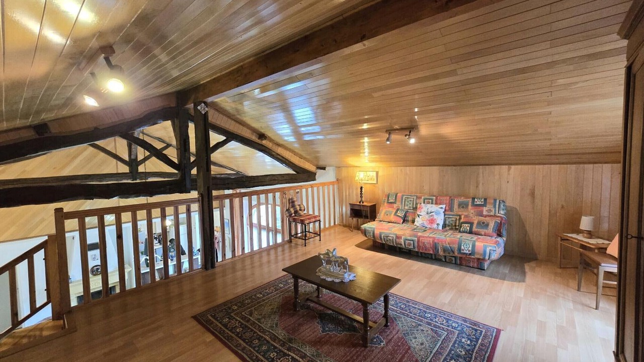 Photo of Livingroom in Mazeyrolles