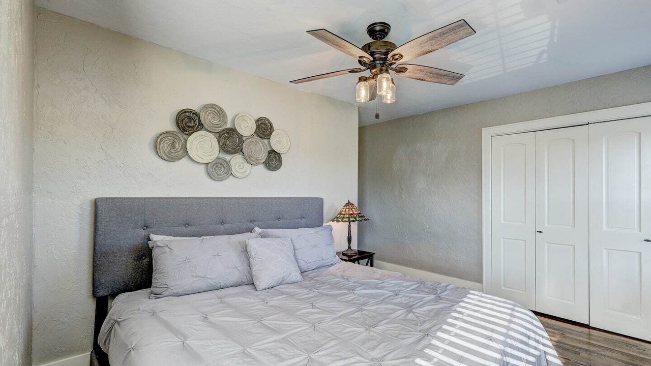 Photo of Bedroom in Lincoln Terrace