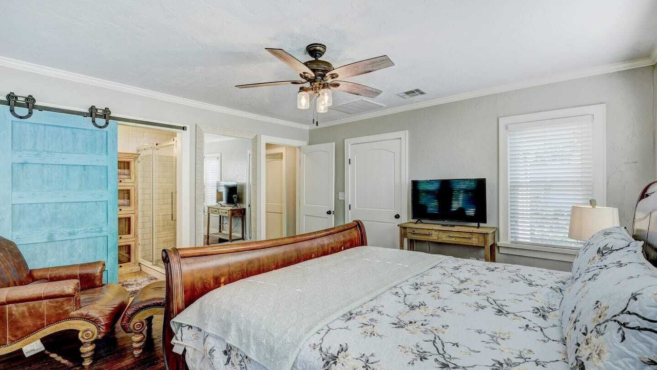 Photo of Bedroom in Lincoln Terrace