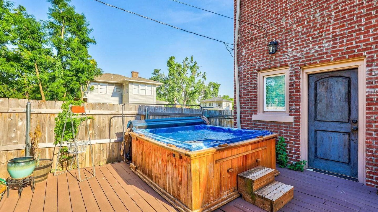 Photo of Outdoor in Lincoln Terrace