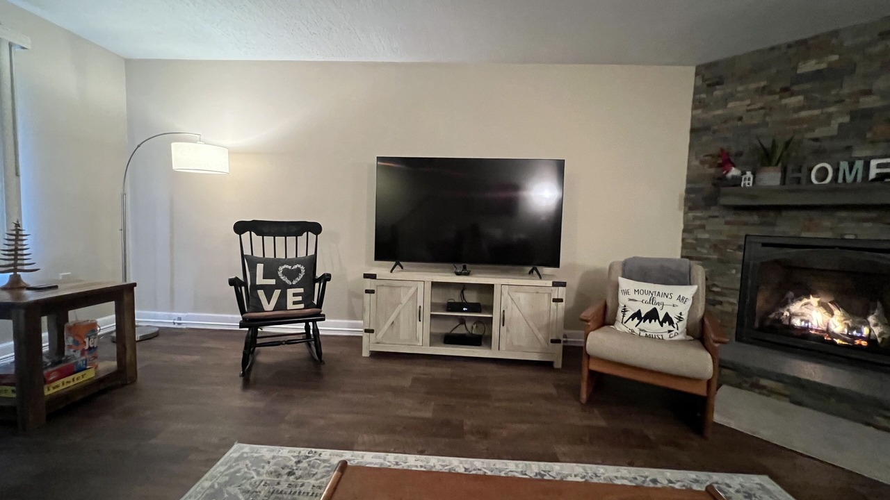 Photo of Livingroom in North Woodstock