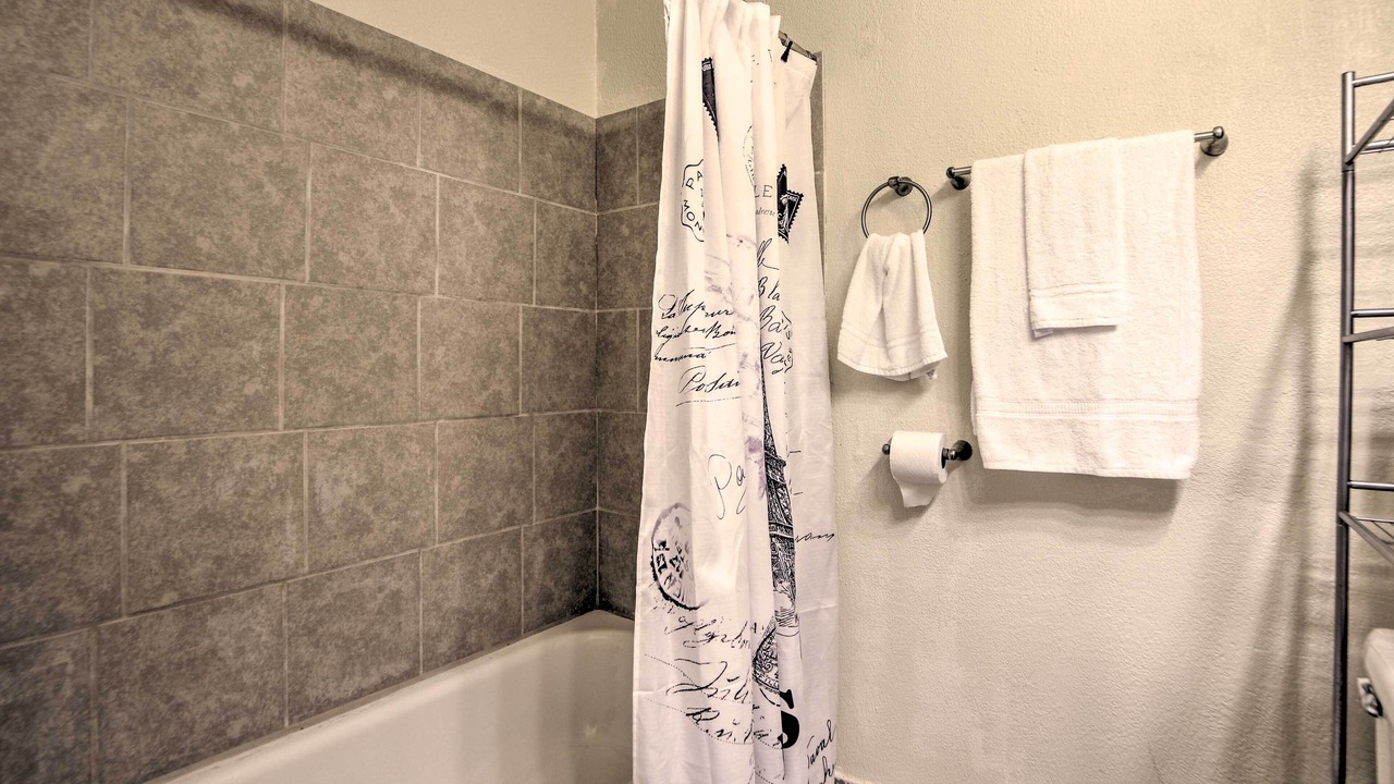 Photo of Bathroom in Royal Oak