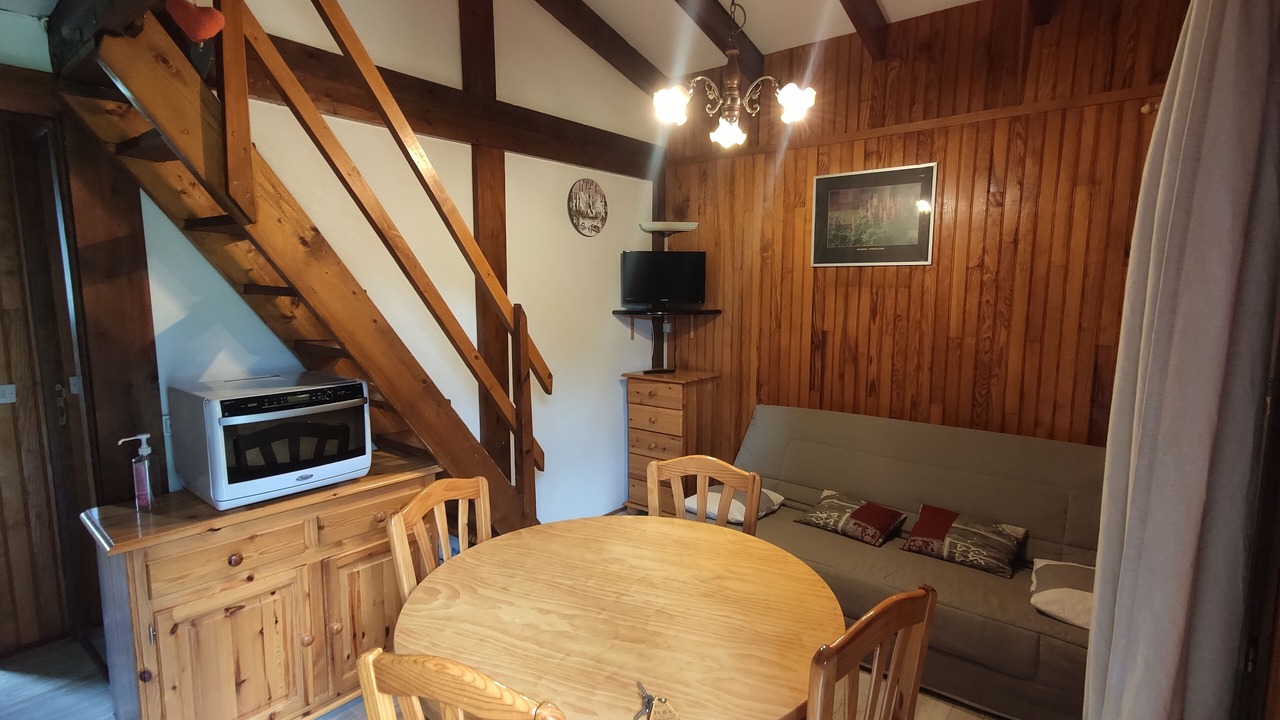 Photo of Livingroom in Pyrenees 2000