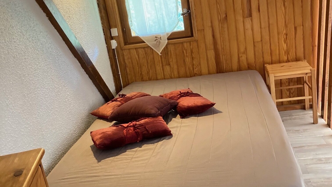 Photo of Bedroom in Pyrenees 2000