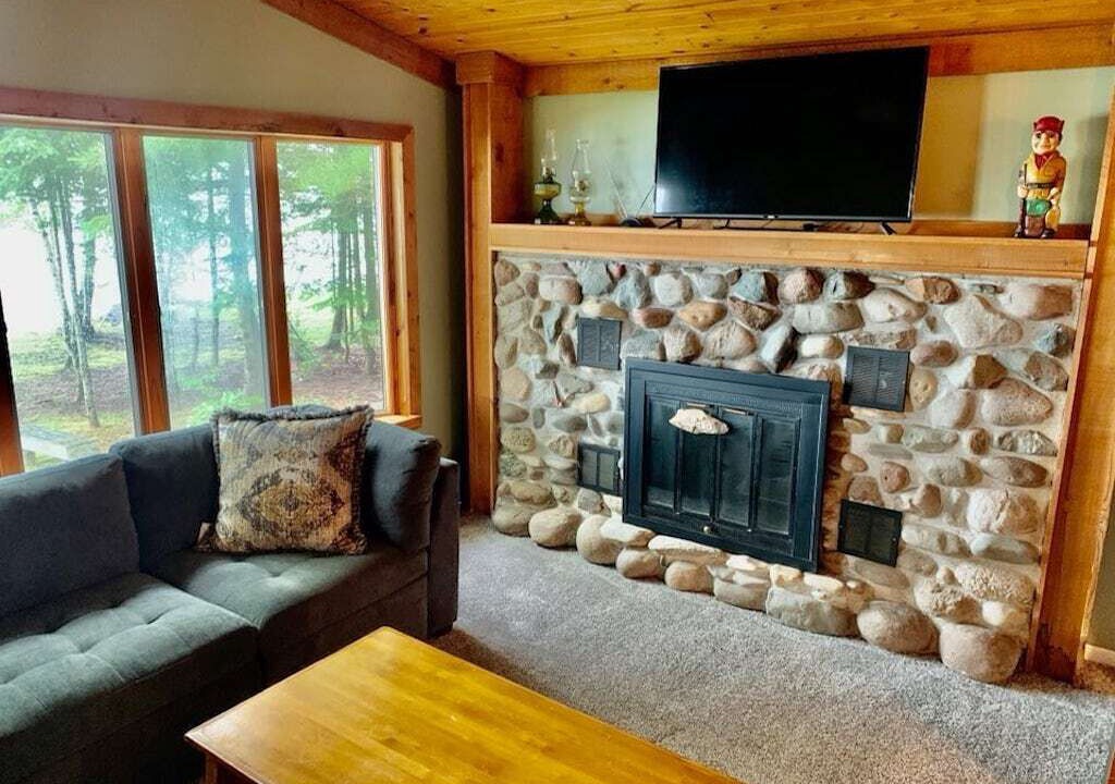 Photo of Livingroom in Cheboygan
