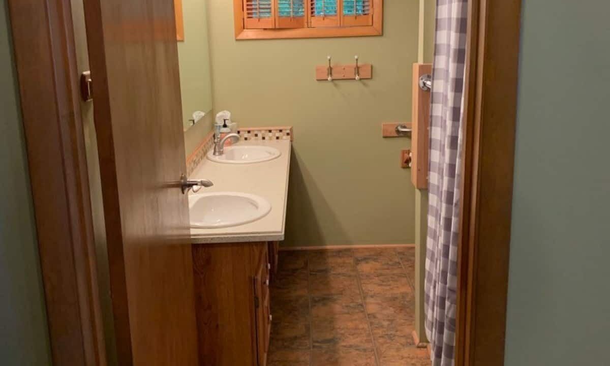 Photo of Bathroom in Cheboygan