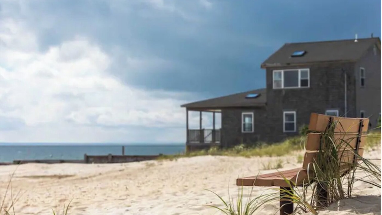 Photo of Others in New Suffolk