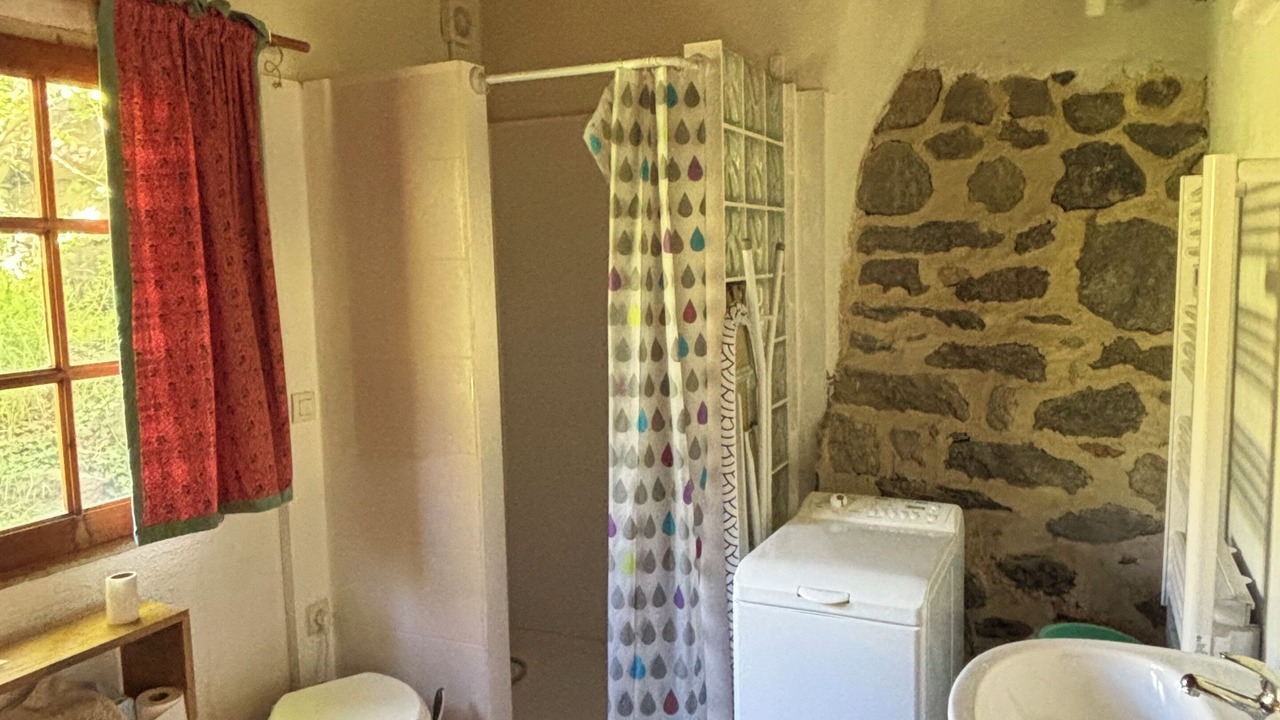 Photo of Bathroom in Fontpedrouse