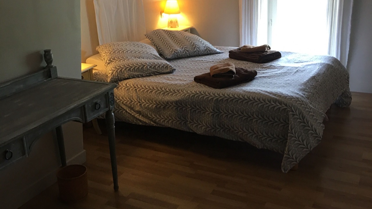 Photo of Bedroom in Beaumont-en-Veron