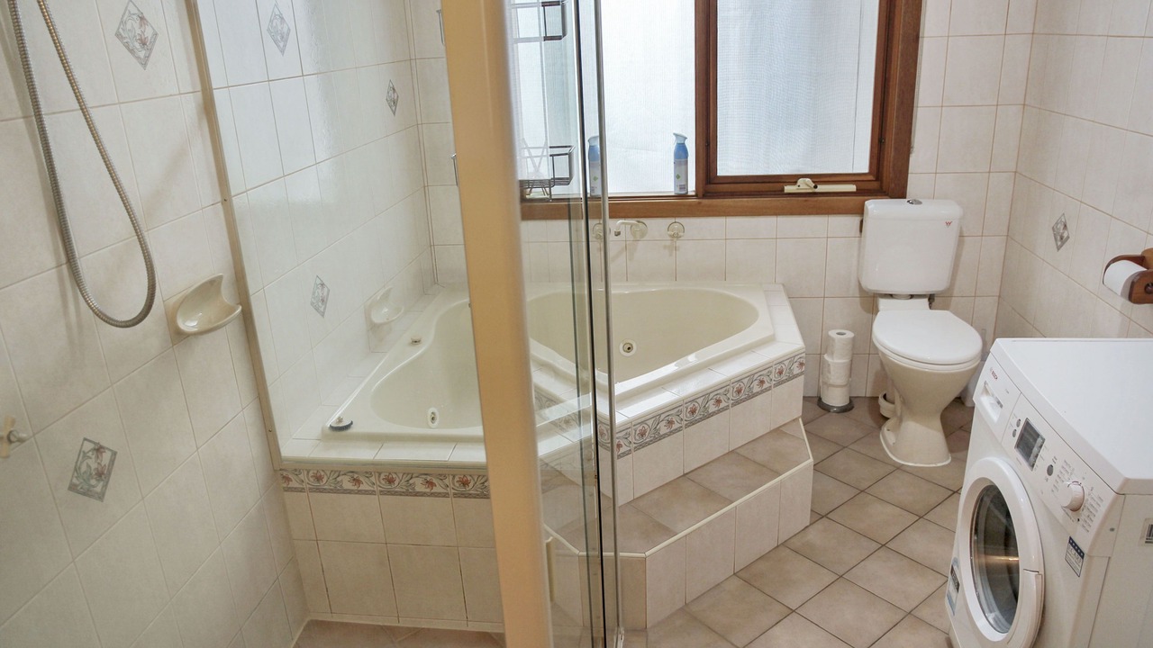 Photo of Bathroom in Aldinga Beach