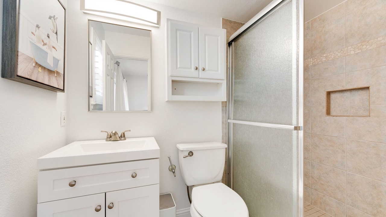 Photo of Bathroom in Seven Points