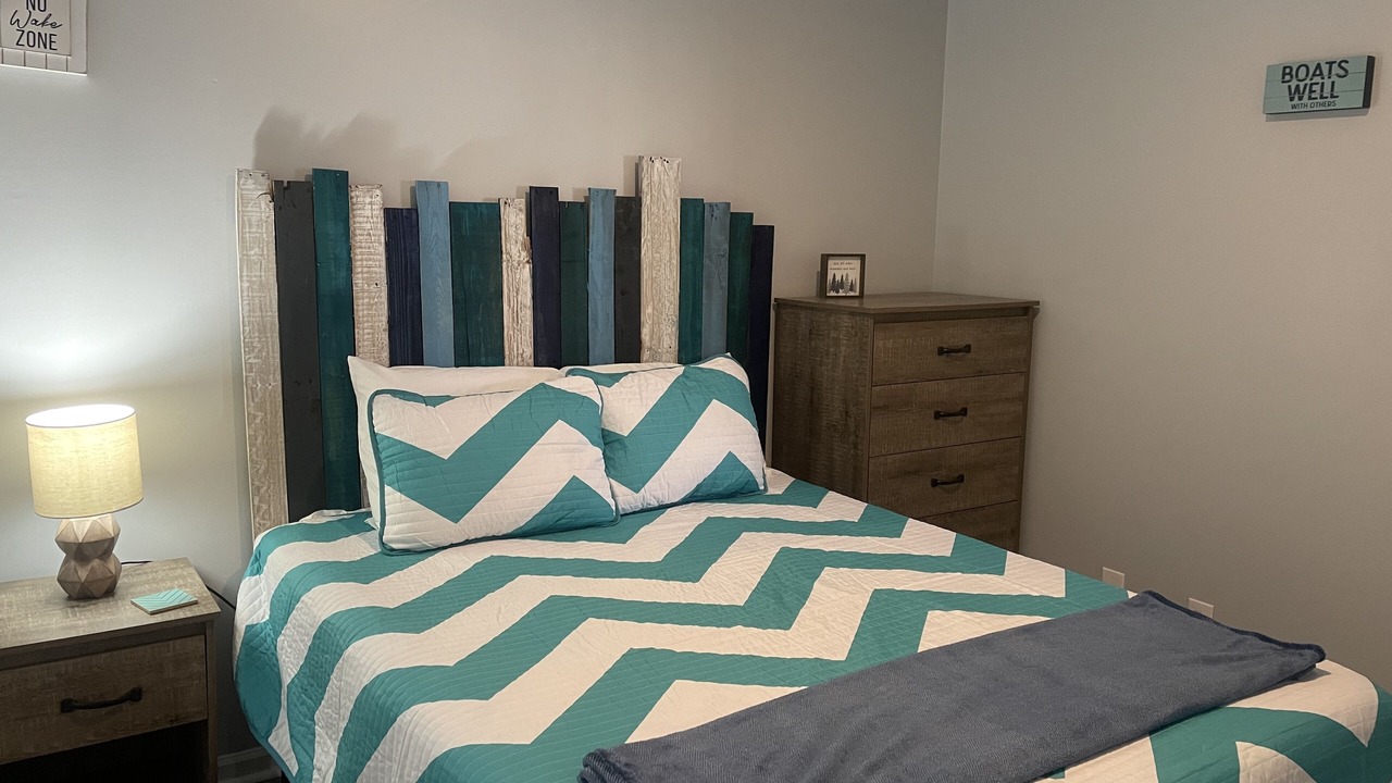 Photo of Bedroom in Tallassee