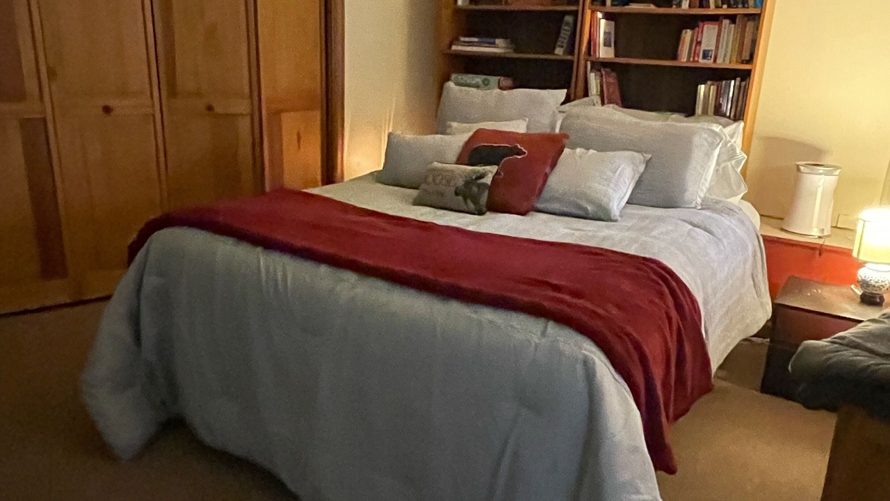 Photo of Bedroom in Redstone