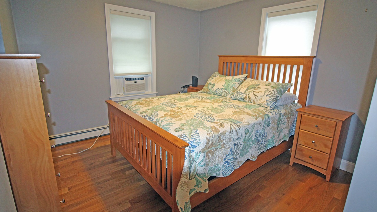 Photo of Bedroom in West Yarmouth