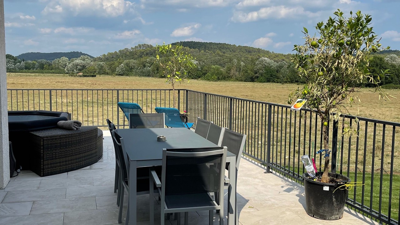 Photo of Outdoor in Orthoux-Serignac-Quilhan