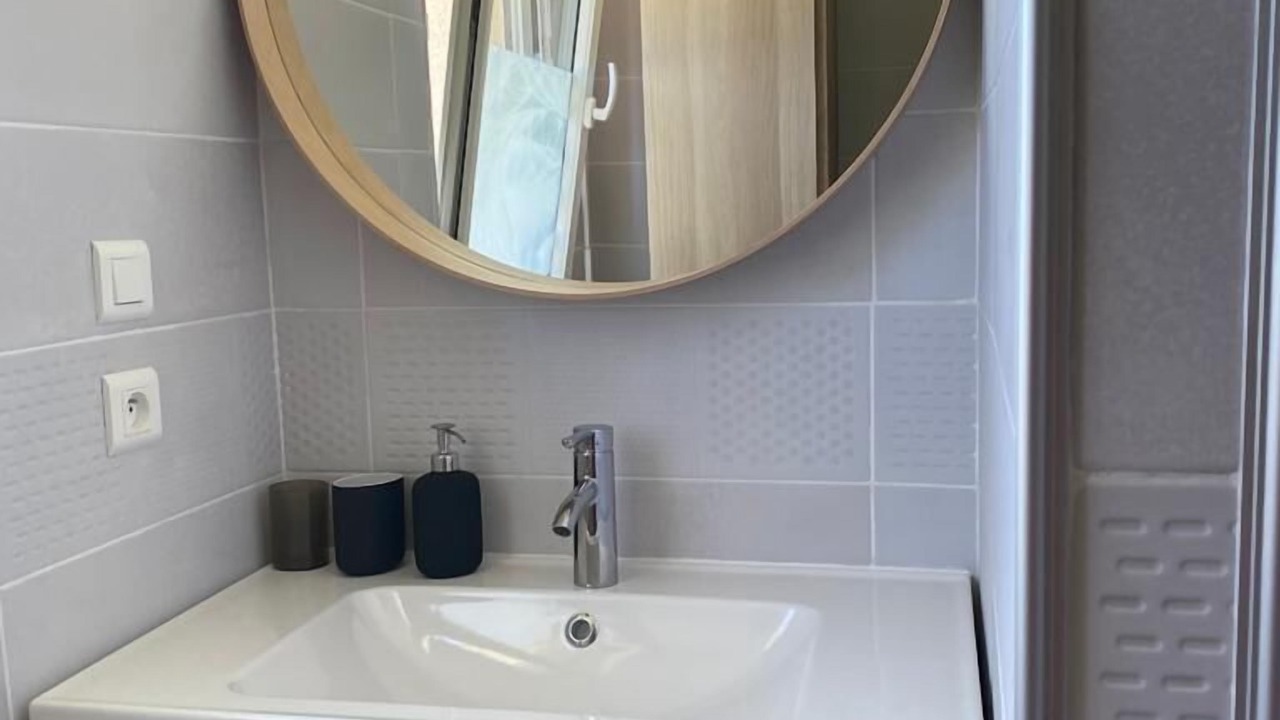 Photo of Bathroom in Landunvez