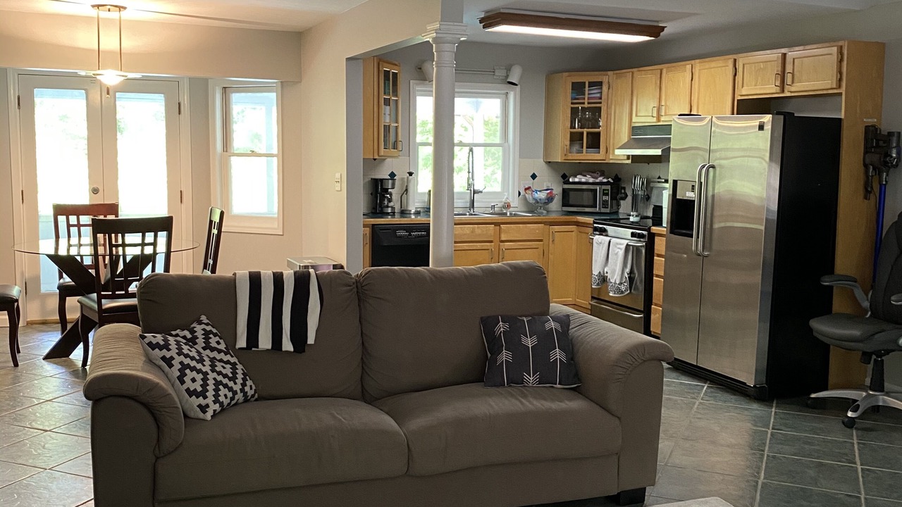 Photo of Livingroom in Roswell