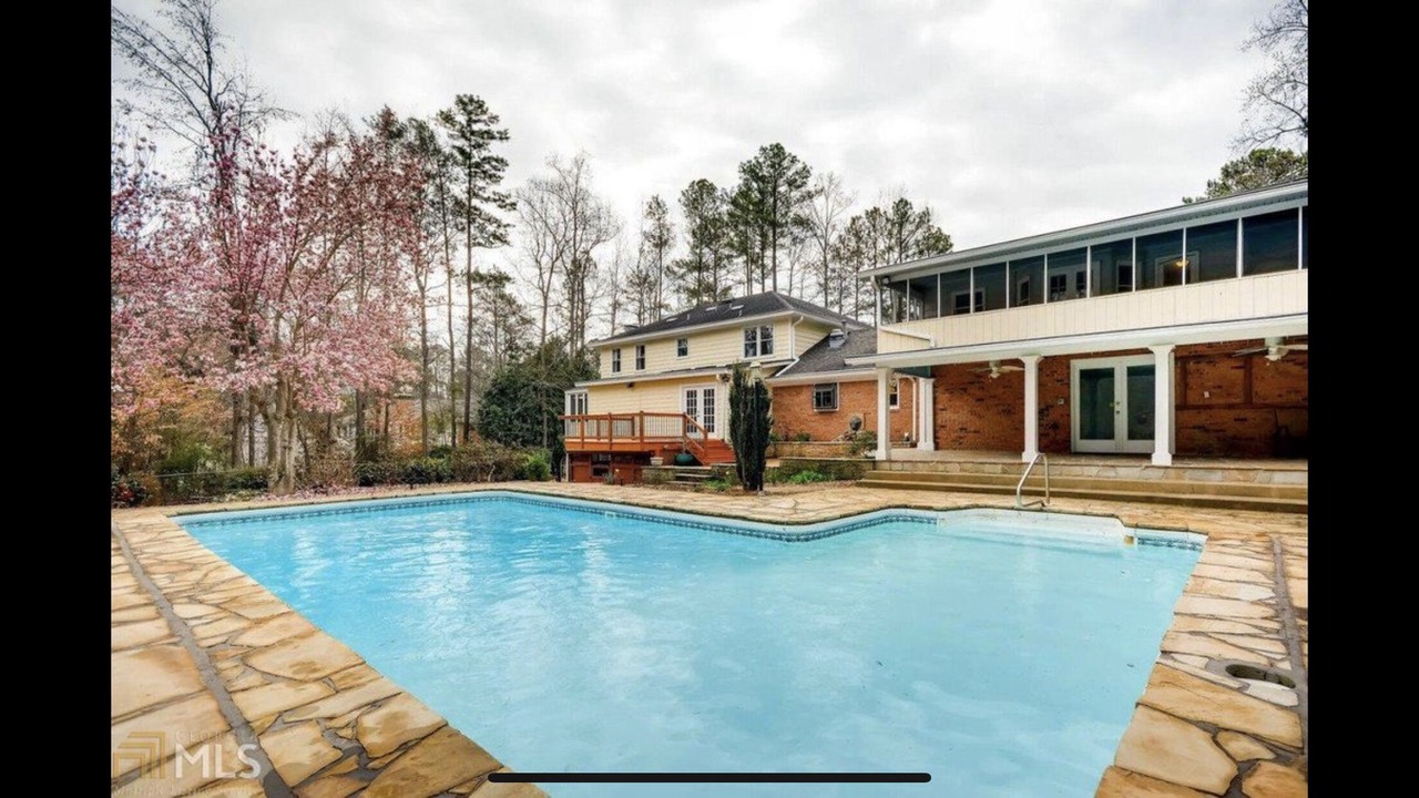 Photo of Outdoor in Roswell