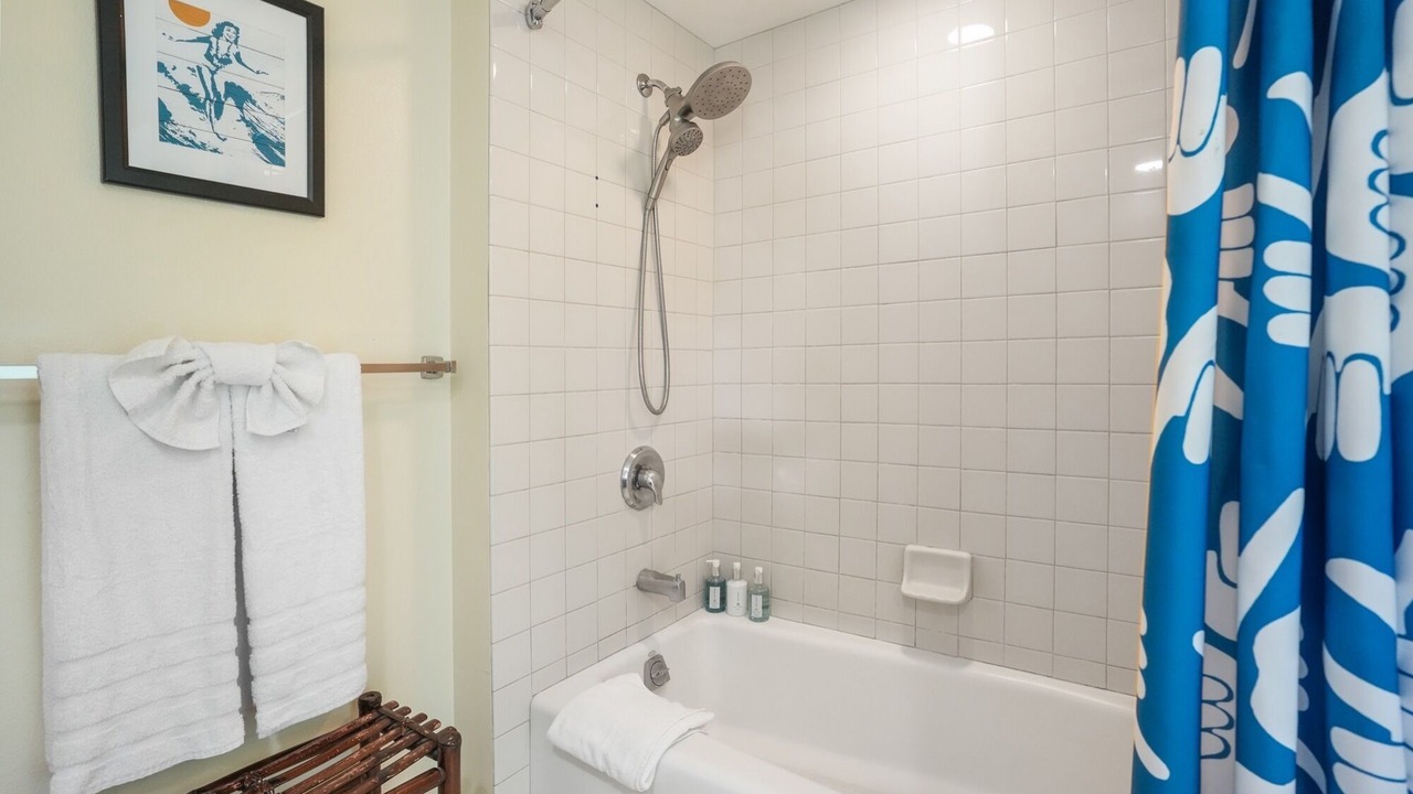 Photo of Bathroom in Wailua