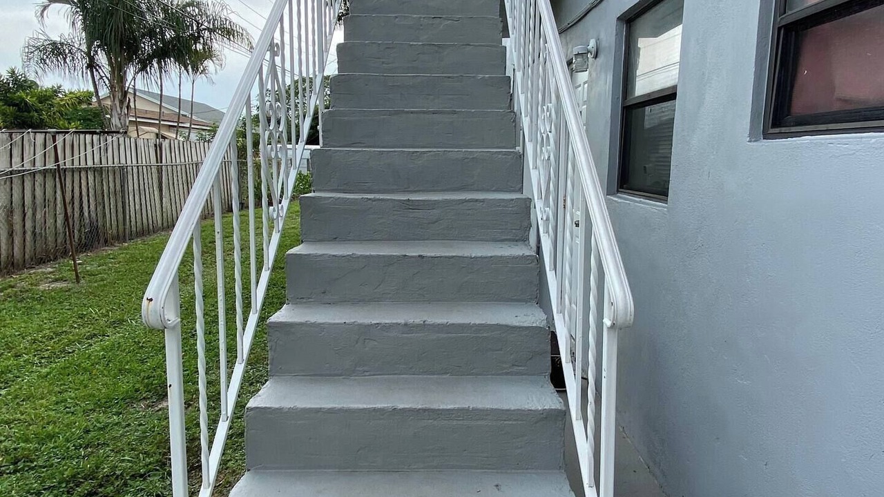 Photo of Outdoor in Hollywood