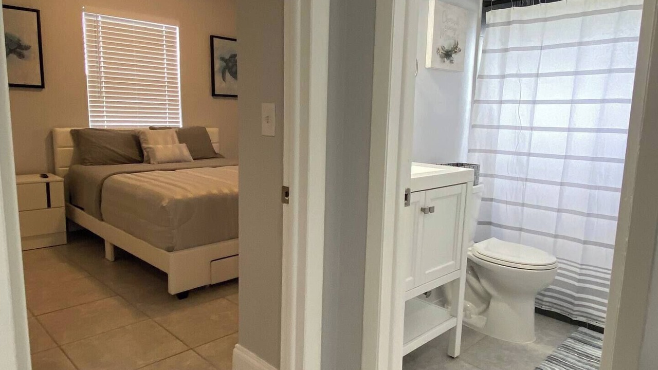 Photo of Bedroom in Hollywood