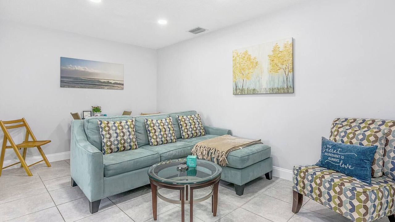Photo of Livingroom in Hollywood