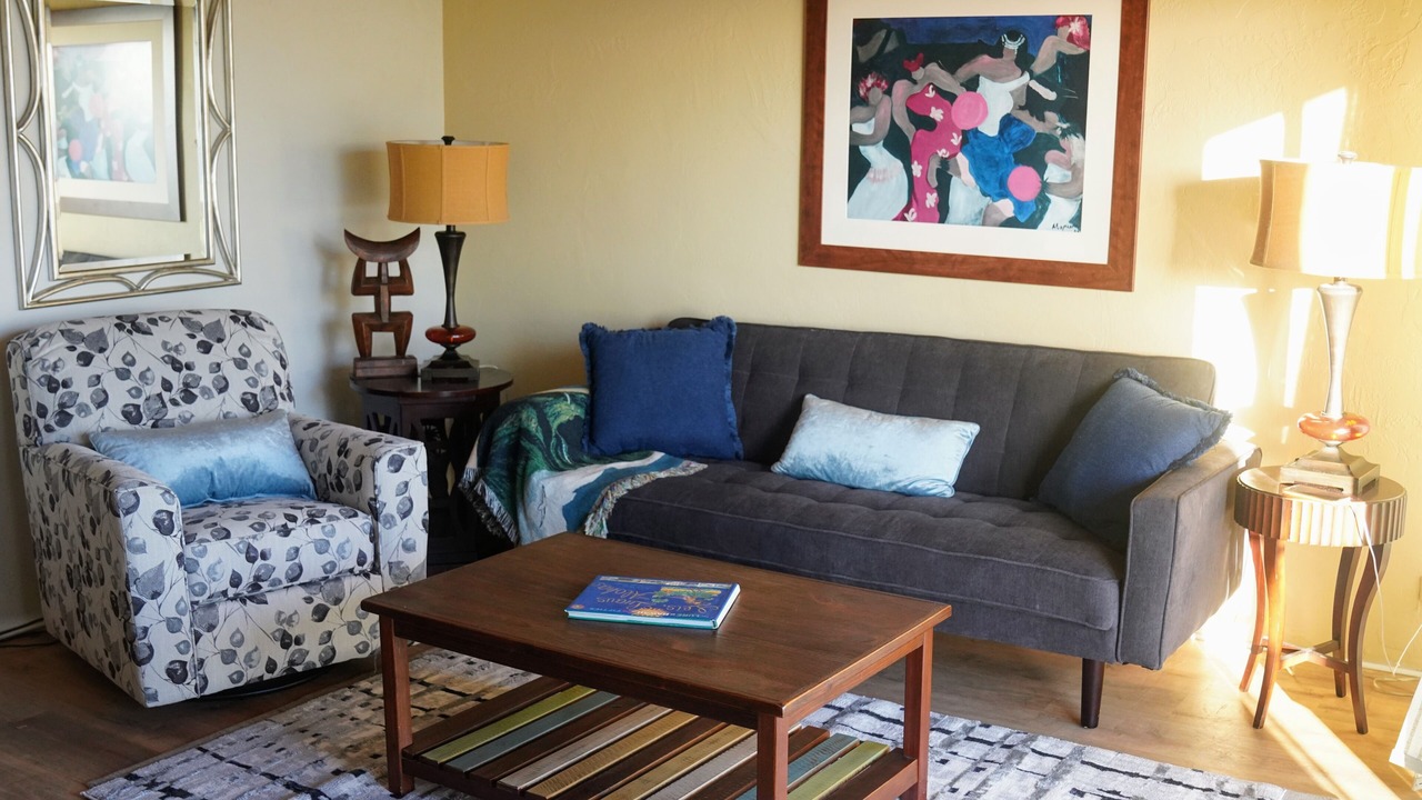 Photo of Livingroom in Maili