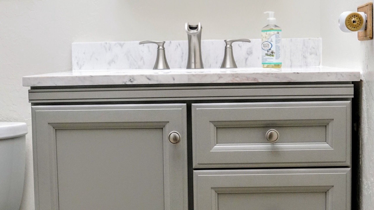 Photo of Bathroom in Maili