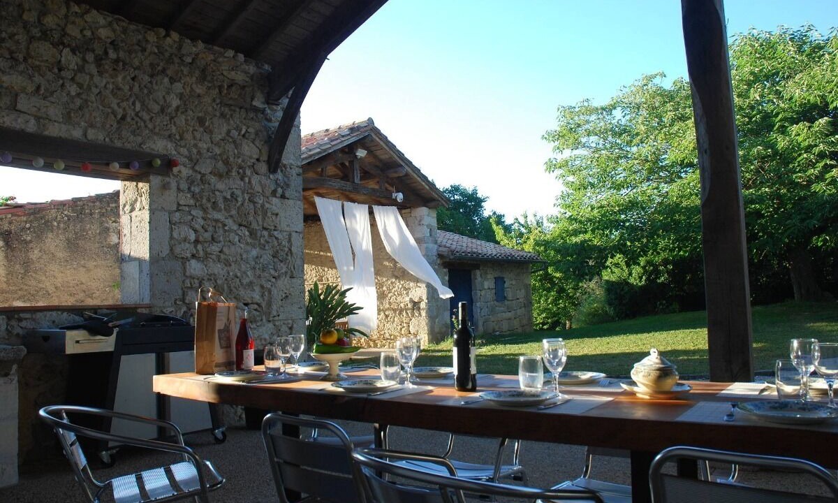 Photo of Outdoor in Sainte-Colombe-de-Villeneuve
