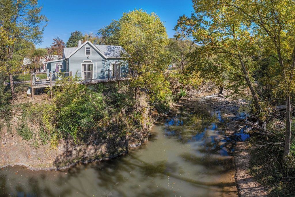 Photo of Outdoor in Hot Springs