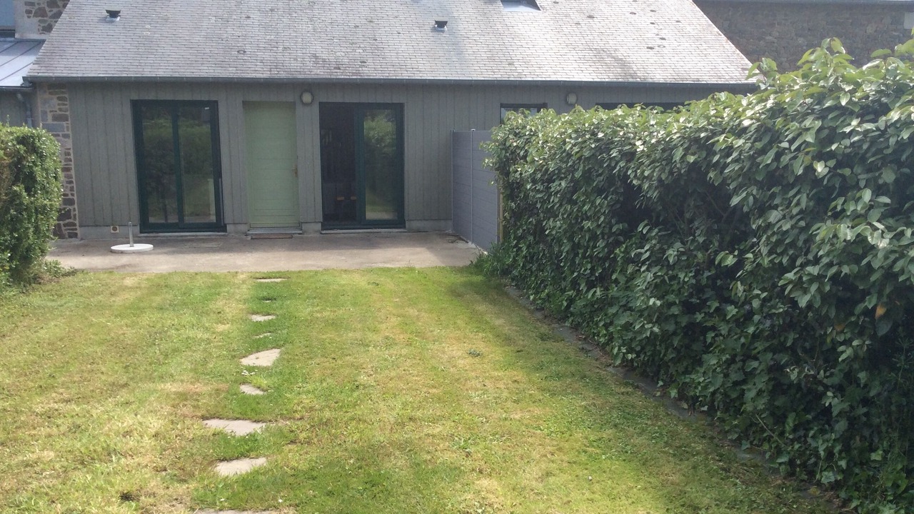 Photo of Outdoor in Saint-Pere