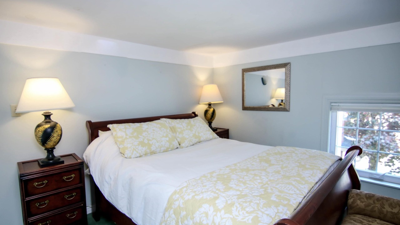 Photo of Bedroom in Bracebridge