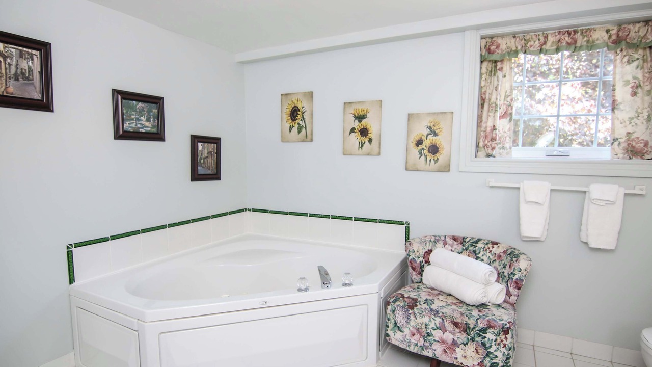 Photo of Bathroom in Bracebridge