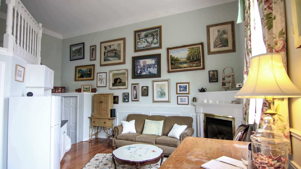 Photo of Livingroom in Bracebridge