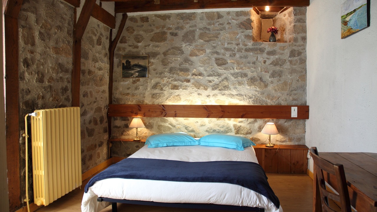 Photo of Bedroom in Saint-Exupery-les-Roches