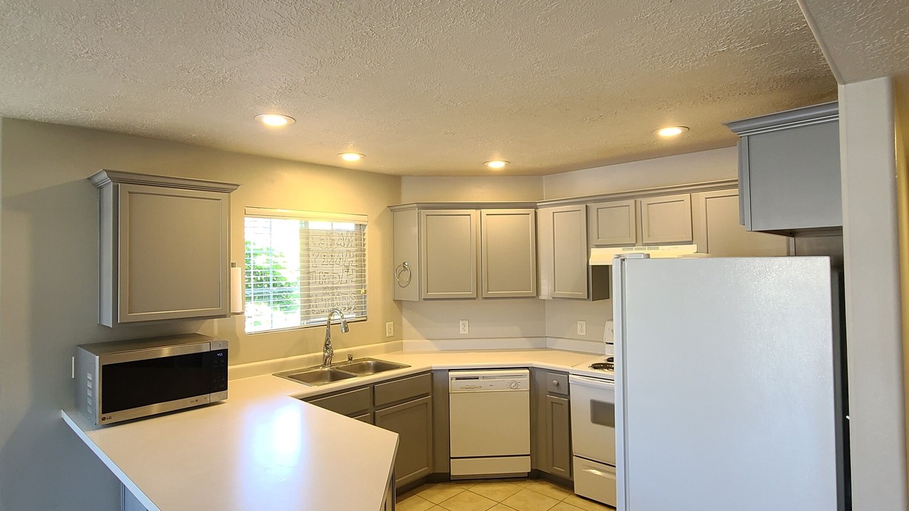 Photo of Kitchen in Lakeview