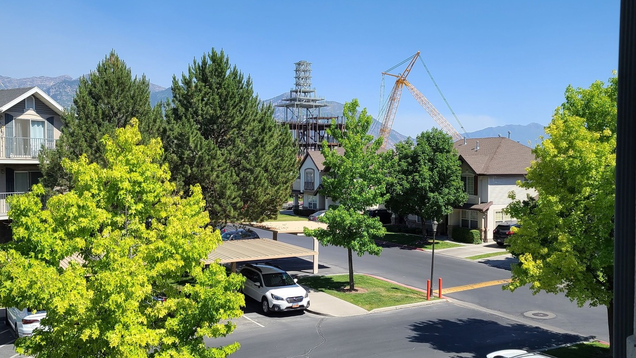 Photo of Outdoor in Lakeview