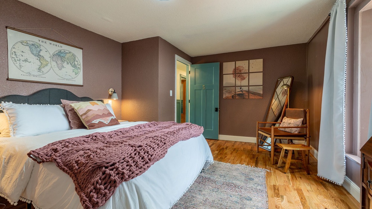 Photo of Bedroom in Holiday Island