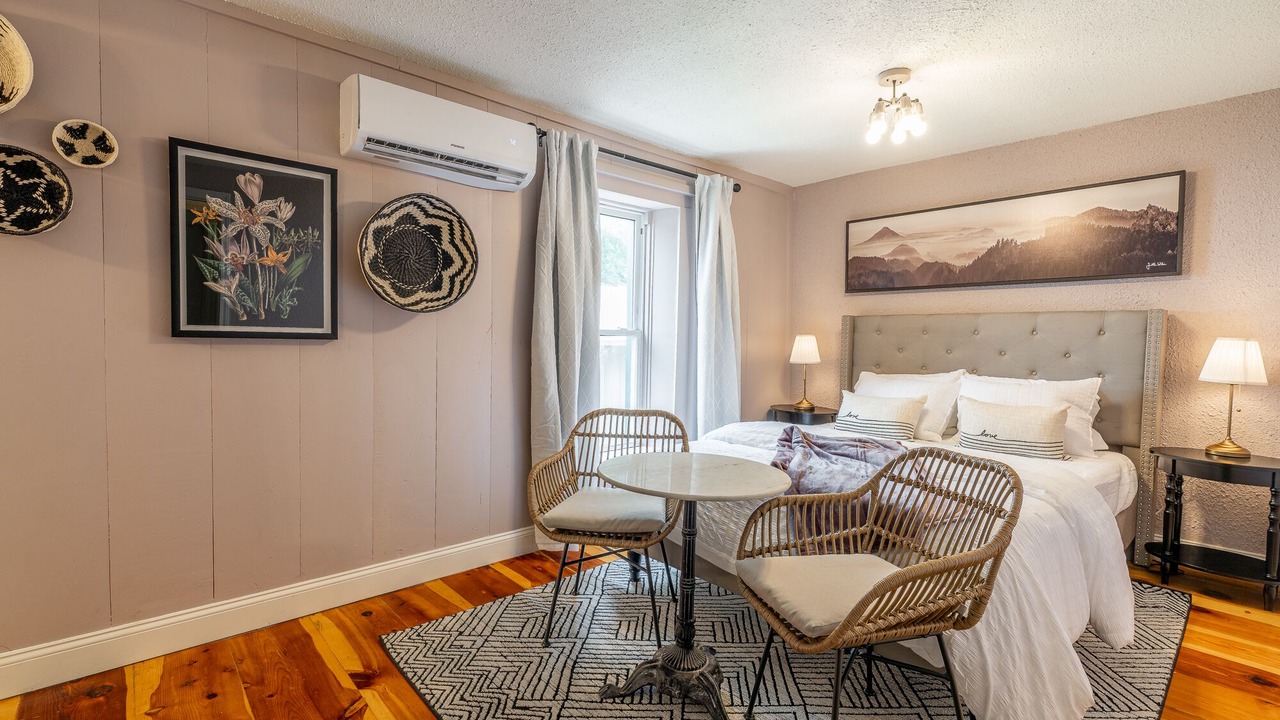 Photo of Bedroom in Holiday Island