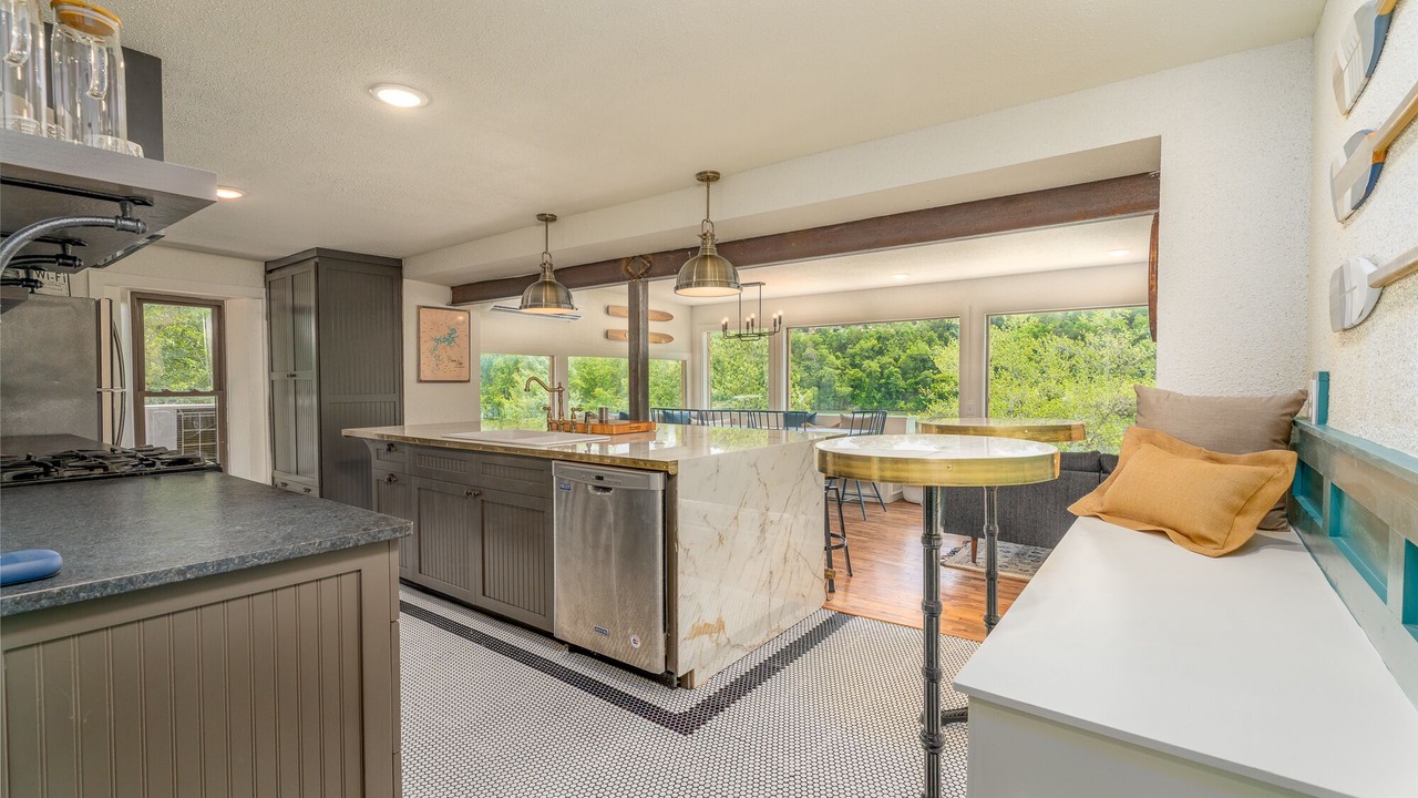 Photo of Kitchen in Holiday Island