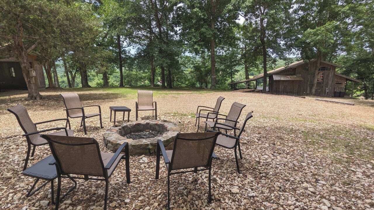 Photo of Outdoor in Boswell